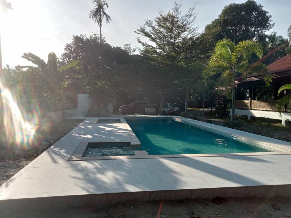 Baan Banyan Villa, Wood House Short Walk To Mae Nam Beach Extérieur photo