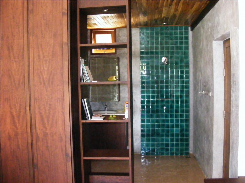 Baan Banyan Villa, Wood House Short Walk To Mae Nam Beach Extérieur photo