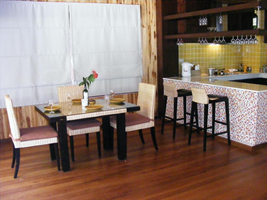 Baan Banyan Villa, Wood House Short Walk To Mae Nam Beach Extérieur photo